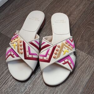 Stuart Weitzman Buttoncandy Snow Nubuc Slide Sandal Women's Size 8.